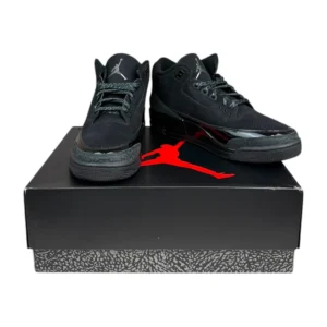 Bota Jordan 3 Black Cat